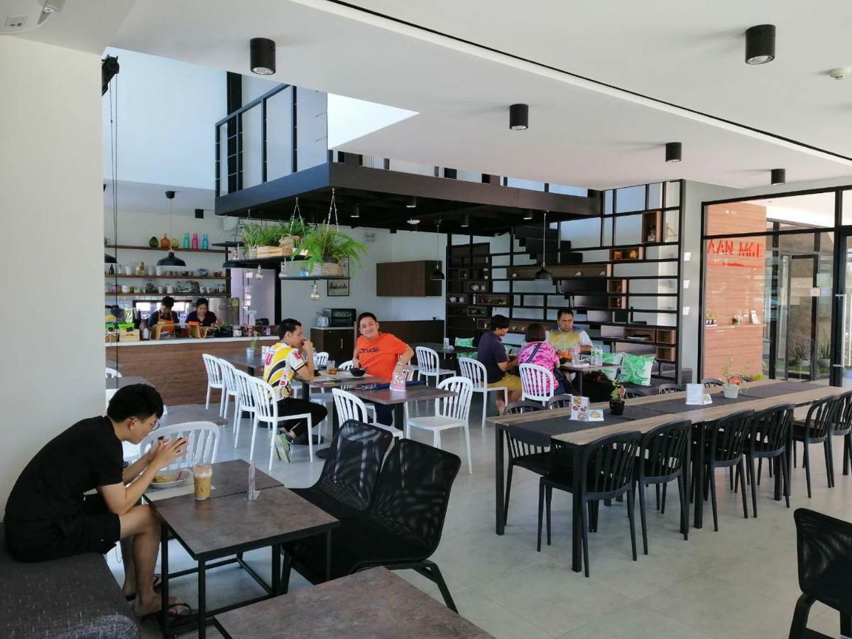 Baan Mae Suvarnabhumi Airport Бангкок Екстер'єр фото